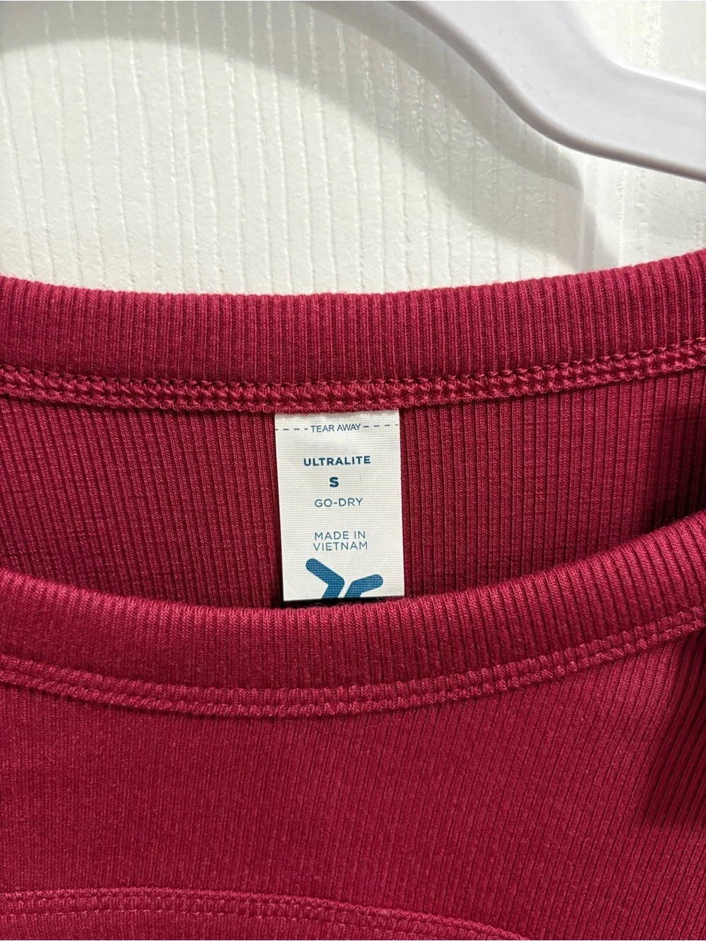Old Navy Burgundy Long Sleeve Cutout Crop Top